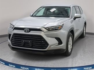 Used 2025 Toyota Grand Highlander AWD video 1