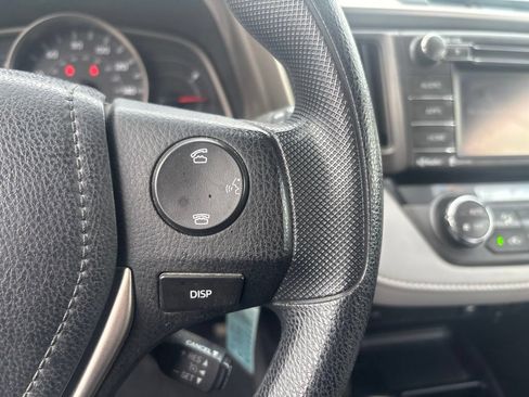Used 2014 Toyota RAV4 XLE AWD/4WD image 15