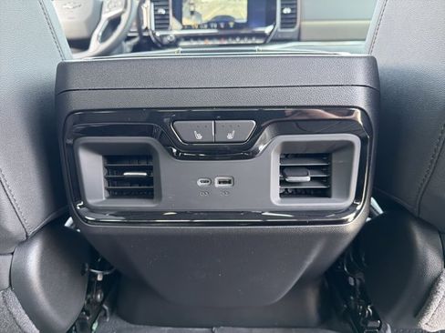New 2026 Chevrolet Silverado 2500 ZR2 w/ LPO, Dark Essentials Package AWD/4WD image 30