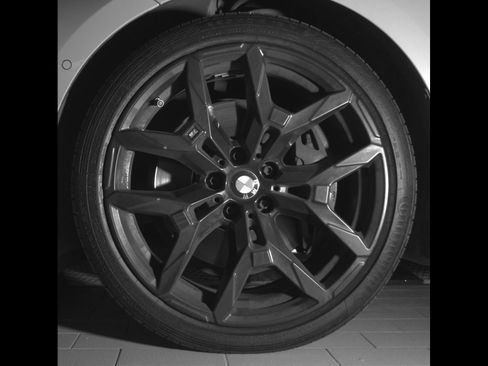 Used 2025 BMW 230i Coupe w/ M Sport Package RWD image 10