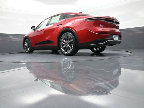 Used 2023 Toyota Crown Limited w/ Advanced Technology Package image 31