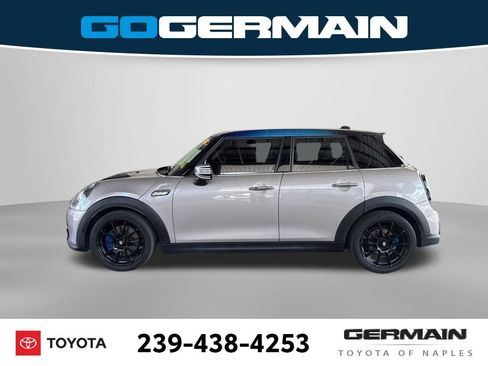 Used 2022 MINI Cooper S FWD image 3