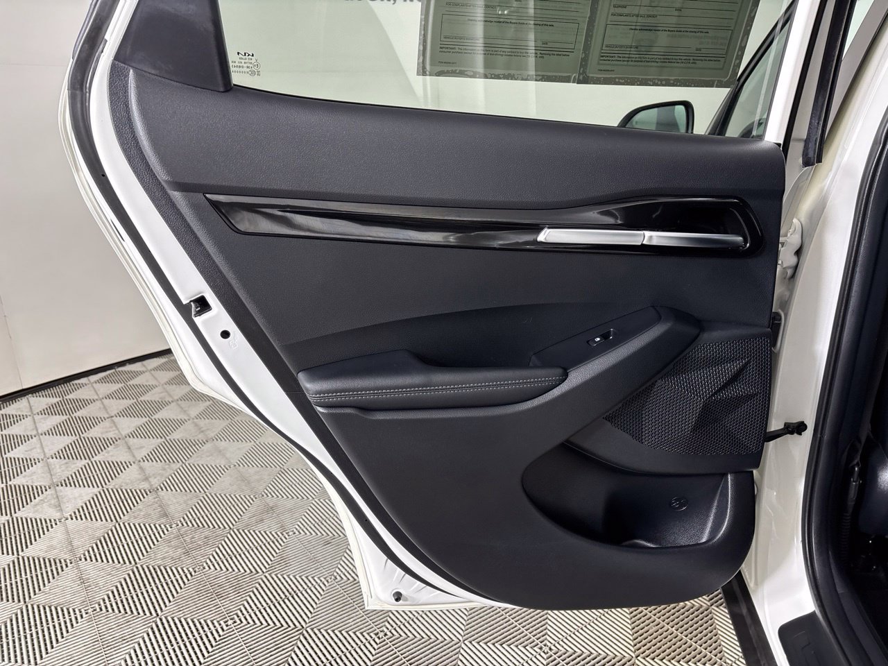 Used 2024 Kia Seltos S FWD image 21