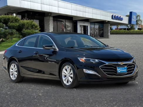Used 2021 Chevrolet Malibu LT FWD image 10