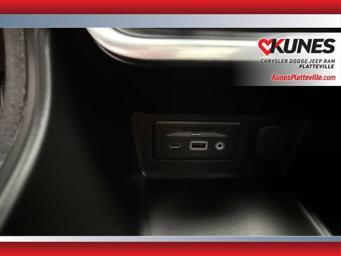 Used 2019 GMC Terrain SLT w/ Preferred Package AWD/4WD image 24