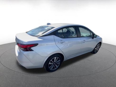 Used 2025 Nissan Versa SV image 15