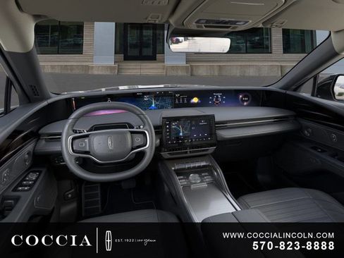 New 2026 Lincoln Nautilus Reserve image 9