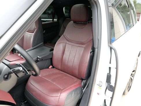 Used 2023 Land Rover Range Rover Sport SE Dynamic AWD/4WD image 18