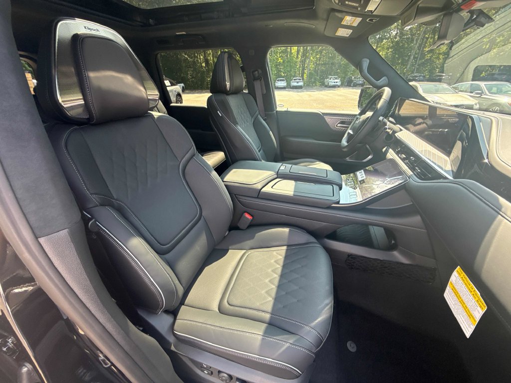 New 2027 INFINITI QX80 Autograph w/ Premium Cargo Package AWD/4WD image 25