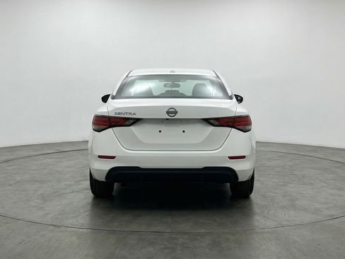 Used 2025 Nissan Sentra SV image 7
