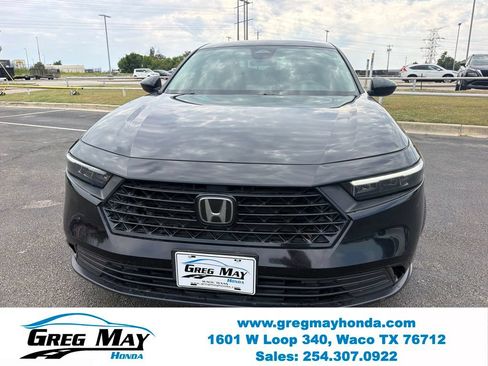 Used 2023 Honda Accord EX image 9