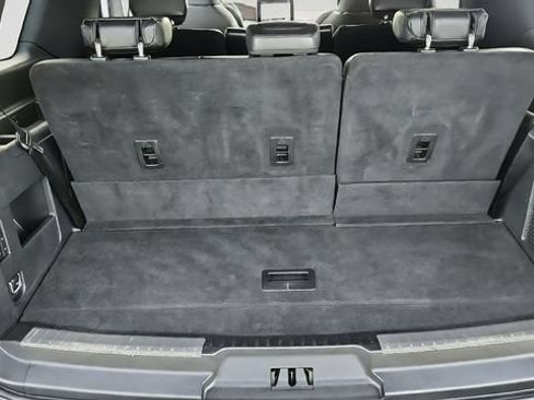 Used 2021 Lincoln Navigator Reserve AWD/4WD image 23