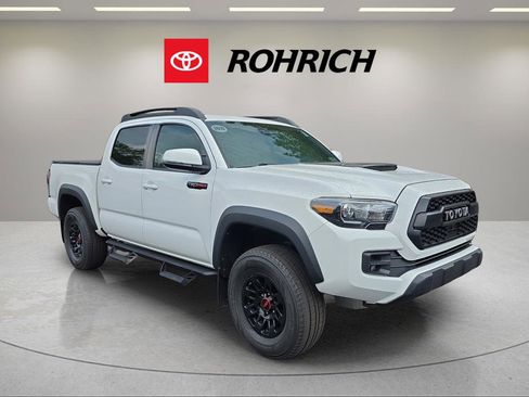Used 2019 Toyota Tacoma TRD Pro image 5