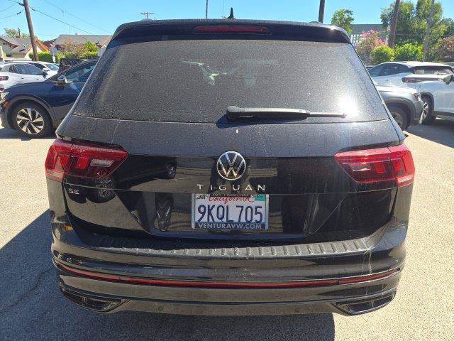 Used 2024 Volkswagen Tiguan SE R-Line FWD image 5