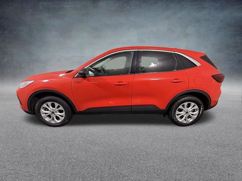 Used 2024 Ford Escape Active w/ Tech Pack #1 AWD/4WD image 3