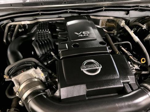 Used 2019 Nissan Frontier SL image 31