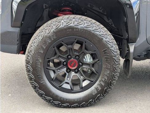 Used 2025 Toyota Tacoma TRD Pro AWD/4WD image 83