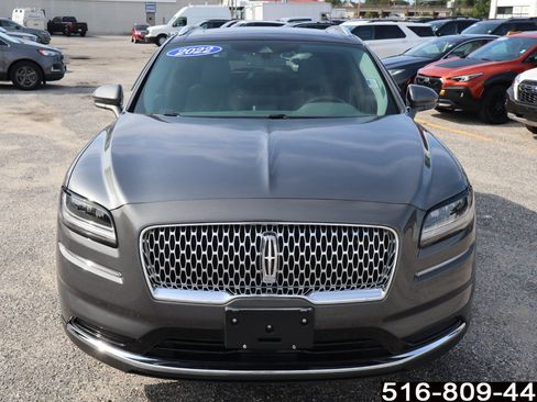 Used 2022 Lincoln Nautilus Reserve image 4