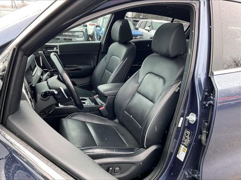 Certified 2021 Kia Sportage SX image 9