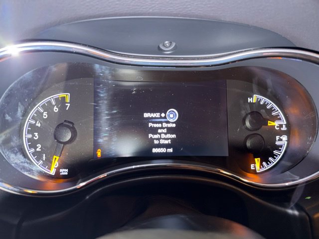 Used 2019 Jeep Grand Cherokee Limited X AWD/4WD image 12