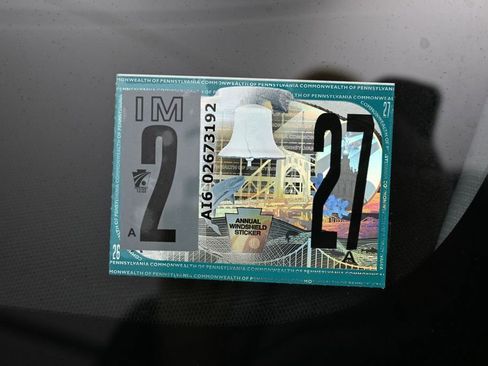 Used 2021 Tesla Model 3 Standard Range Plus image 7