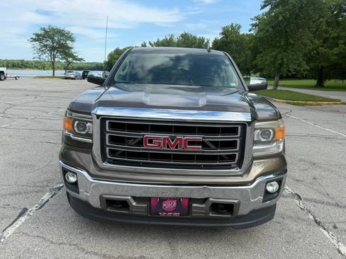 Used 2014 GMC Sierra 1500 SLT w/ SLT Crew Cab Value Package AWD/4WD image 2