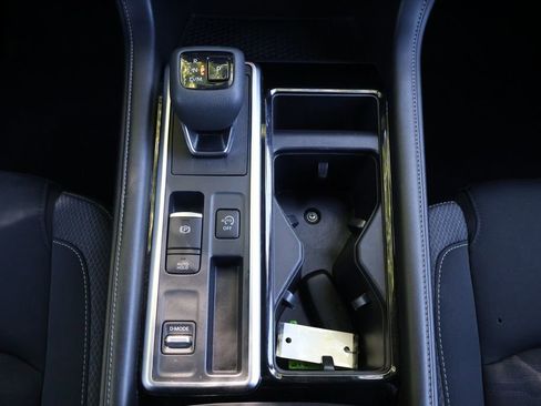 Used 2024 Nissan Pathfinder SV FWD image 19