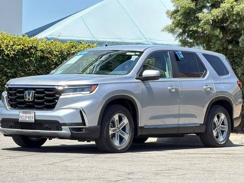 Certified 2023 Honda Pilot EX-L image 9