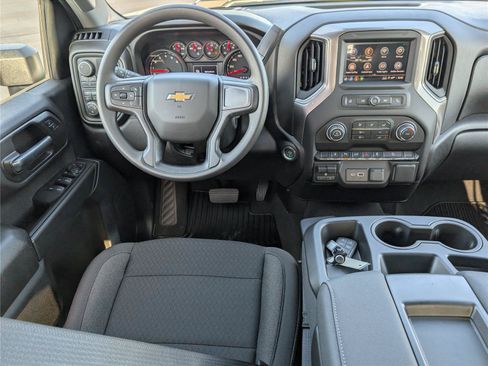 New 2026 Chevrolet Silverado 2500 Custom w/ Custom Value Package AWD/4WD image 15