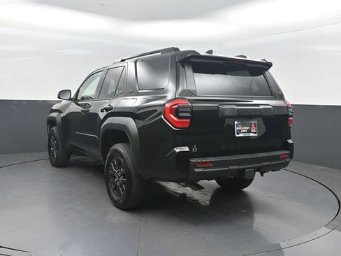 Used 2025 Toyota 4Runner SR5 AWD/4WD image 24