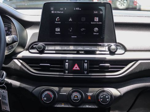 Used 2020 Kia Forte LXS FWD image 13