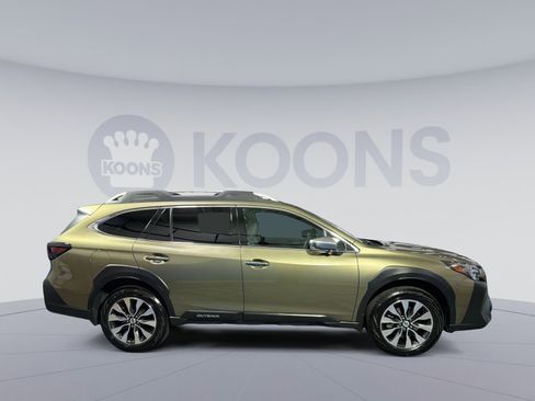 Used 2023 Subaru Outback Touring XT AWD/4WD image 8