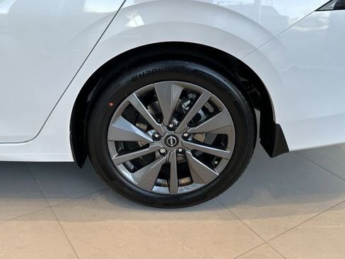 New 2026 Nissan Sentra SL w/ Floor Mat Package FWD image 12