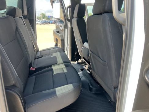Used 2023 Chevrolet Silverado 1500 LT AWD/4WD image 15