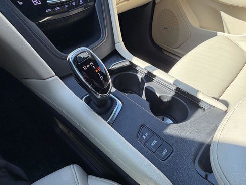 Used 2019 Cadillac XT5 AWD image 22