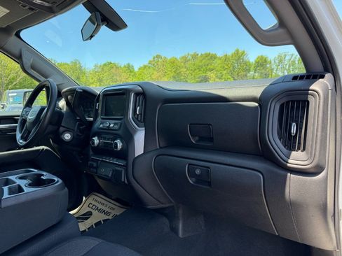 Used 2020 GMC Sierra 1500 4x4 Double Cab w/ Fleet Convenience Package image 19