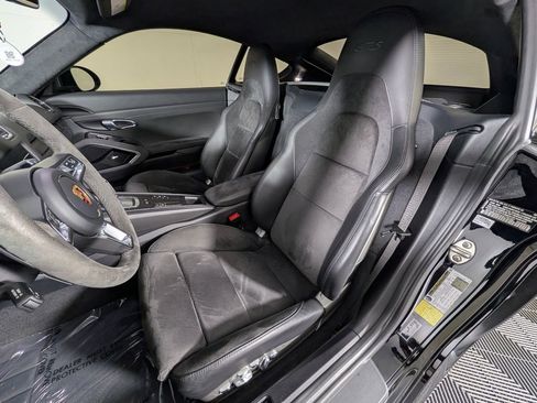 Certified 2019 Porsche 718 Cayman GTS RWD image 5