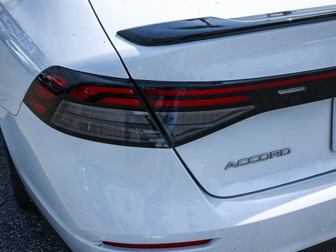 Used 2023 Honda Accord Sport image 8