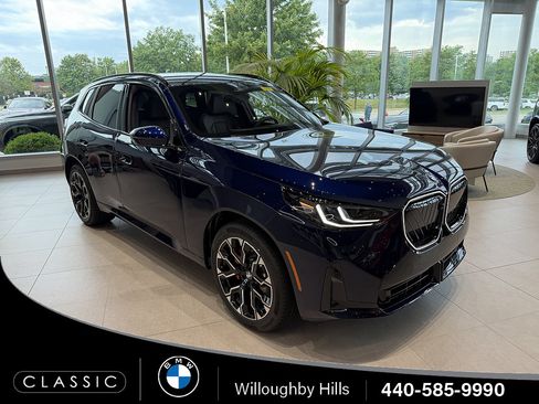 New 2026 BMW X3 xDrive30i w/ Premium Package AWD/4WD image 1
