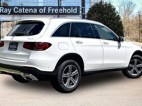 Certified 2022 Mercedes-Benz GLC 300 4MATIC image 2