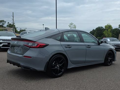 Used 2025 Honda Civic Sport image 3