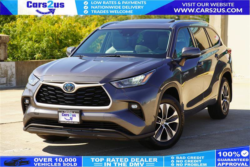 Used 2020 Toyota Highlander XLE AWD/4WD image 1