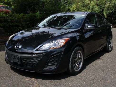 Used 2011 MAZDA MAZDA3 i Sport FWD image 1