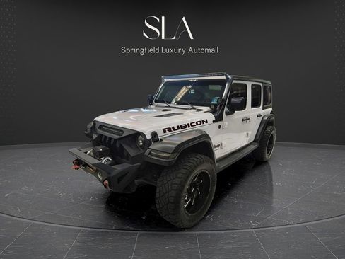 Used 2020 Jeep Wrangler Unlimited Rubicon w/ Dual Top Group AWD/4WD image 3