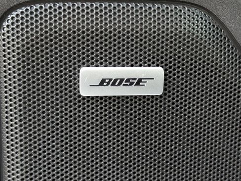 Used 2019 Chevrolet Silverado 1500 High Country image 35