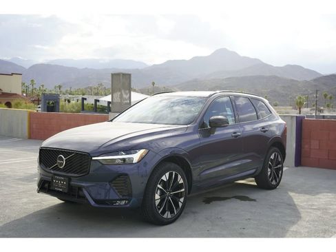 New 2026 Volvo XC60 B5 Plus w/ Protection Package Premier image 4