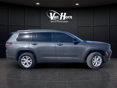 Used 2022 Jeep Grand Cherokee L Limited AWD/4WD image 7