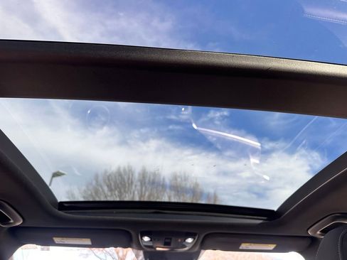 Used 2023 Kia K5 GT-Line image 17