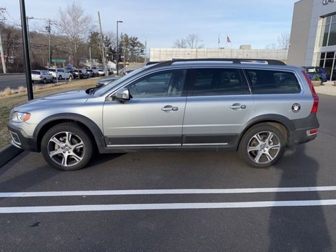 Used 2013 Volvo XC70 T6 image 10