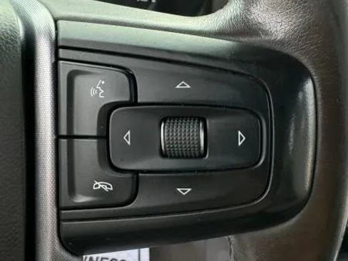 Used 2019 GMC Sierra 1500 SLT AWD/4WD image 31